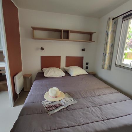 Camping Le Rouge Gorge **** 10' Puy Du Fou Saint-Laurent-sur-Sèvre Buitenkant foto