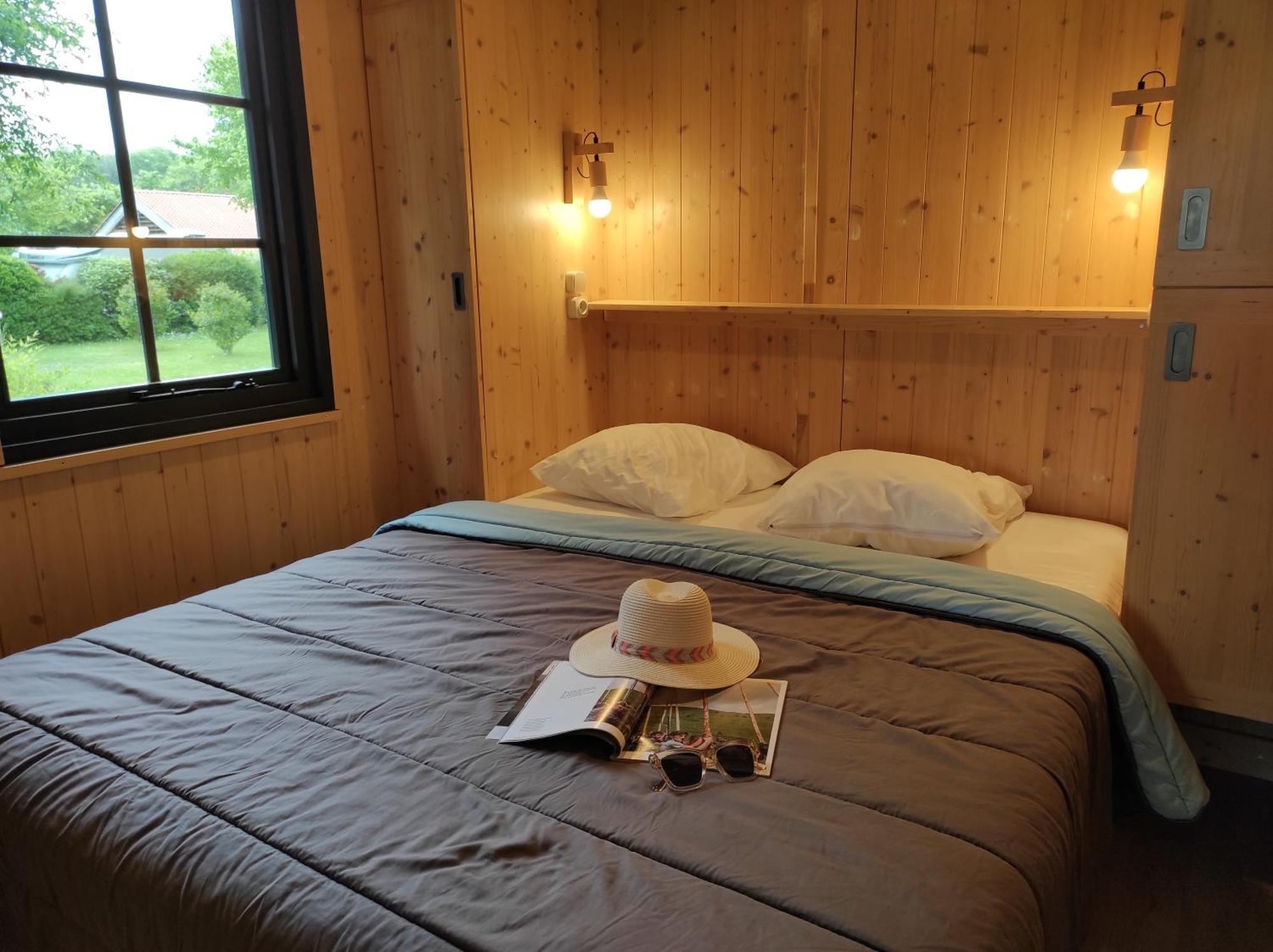Camping Le Rouge Gorge **** 10' Puy Du Fou Saint-Laurent-sur-Sèvre Buitenkant foto