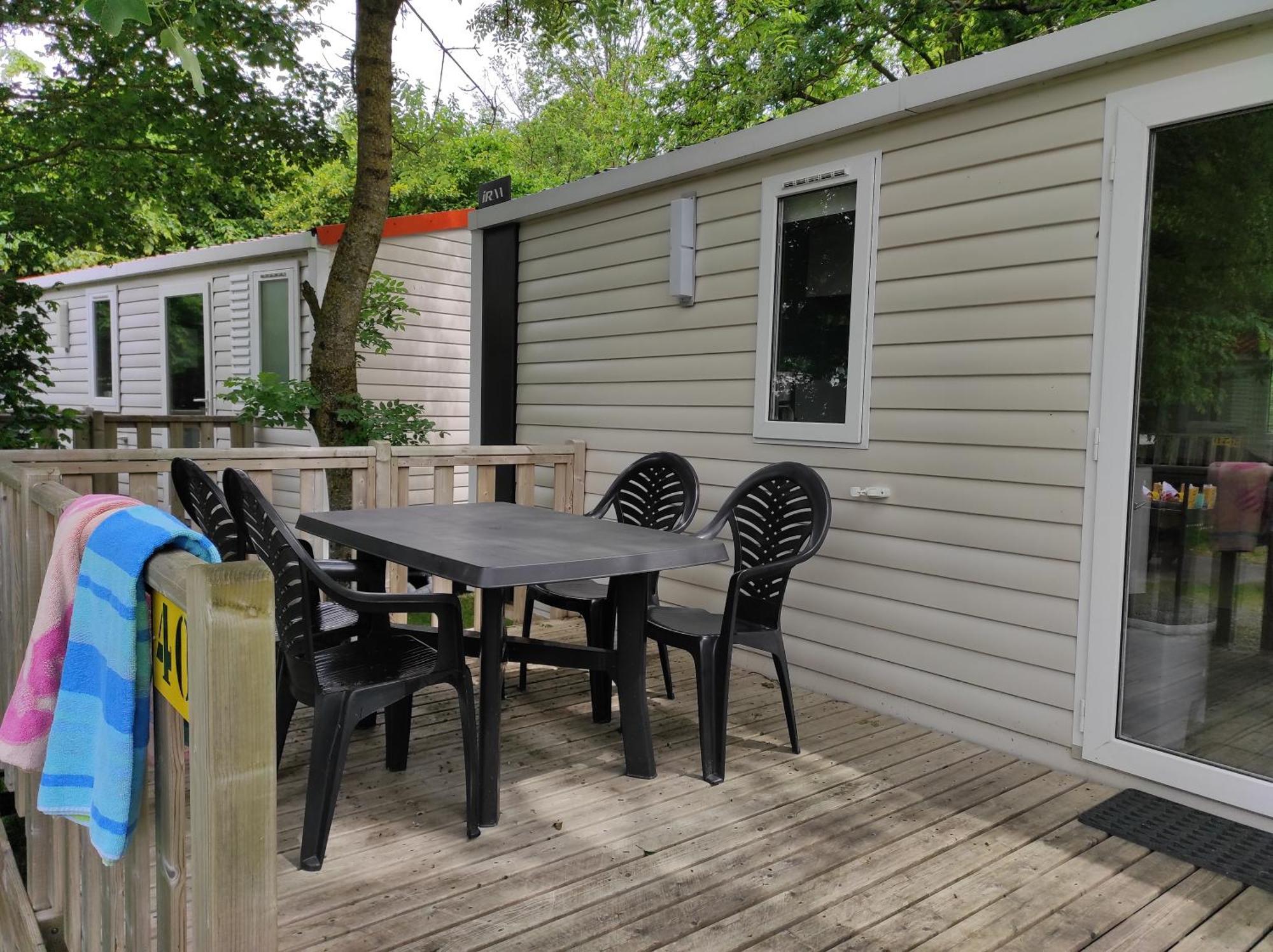 Camping Le Rouge Gorge **** 10' Puy Du Fou Saint-Laurent-sur-Sèvre Buitenkant foto