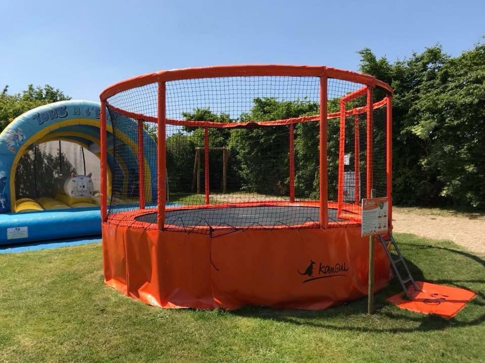 Camping Le Rouge Gorge **** 10' Puy Du Fou Saint-Laurent-sur-Sèvre Buitenkant foto